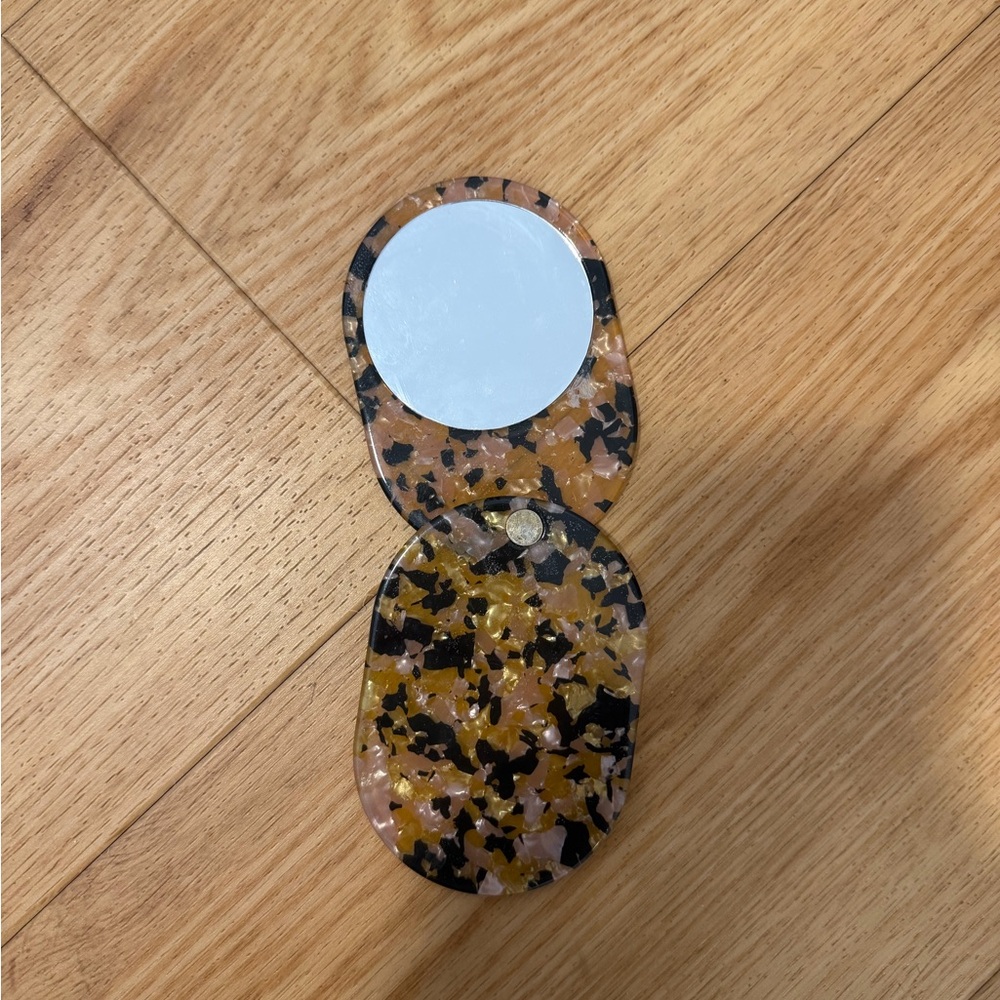 Poketo Pink Tortoise Pocket Mirror